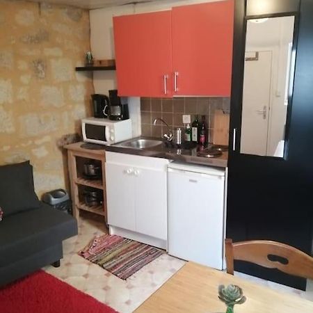 Apartamento Petit Studio Au Coeur D'Uzès Exterior foto
