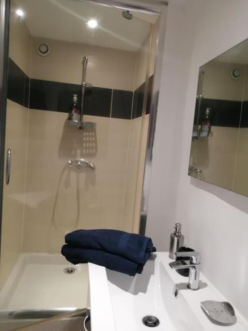 Apartamento Petit Studio Au Coeur D'Uzès Exterior foto